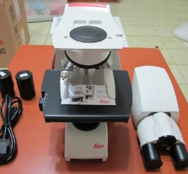 Leica DM500 生物顯微鏡